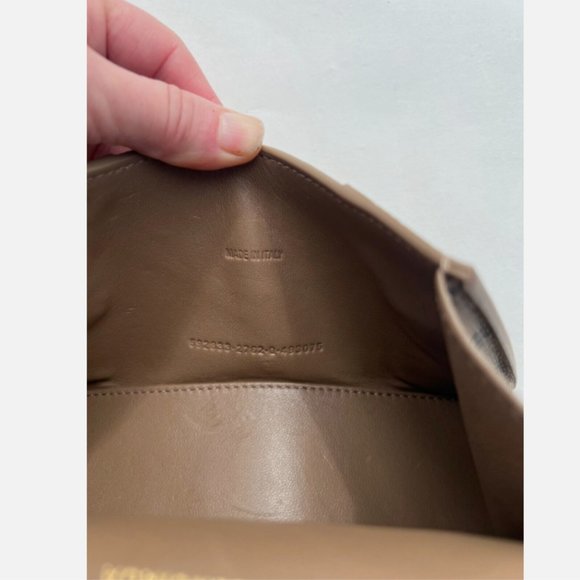 BALENCIAGA EXTRA SMALL HOURGLASS LICENSE LOGO CANVAS TOP HANDLE BAG in BEIGE - Picture 13 of 13